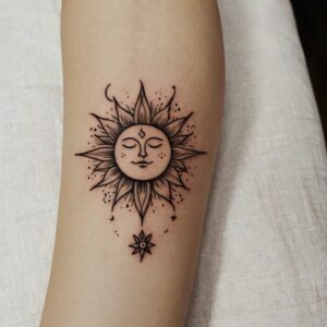 henna sun tattoo designs