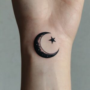 simple moon tattoo designs