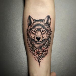 traditional wolf tattoo design