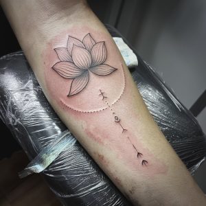 lotus tattoo simple