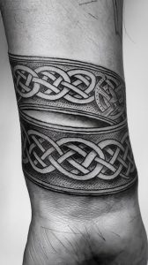 tattoo designs for men hand band