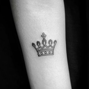 crown tattoos