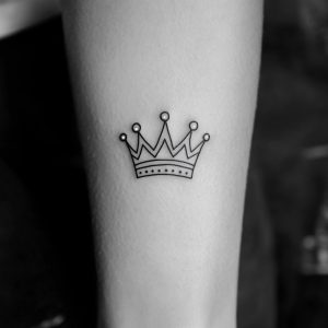 king and queen crown tattoos