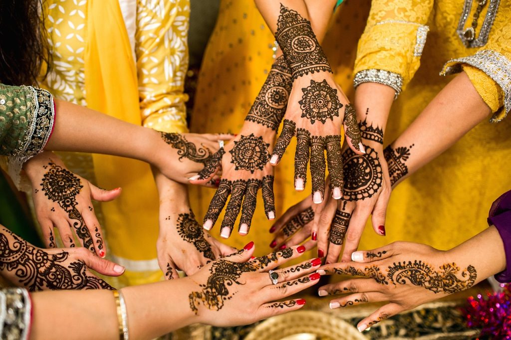 Exploring the Art of Hand Tattoos for Men